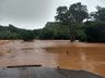 Chuva causa alagamentos e estragos no Oeste