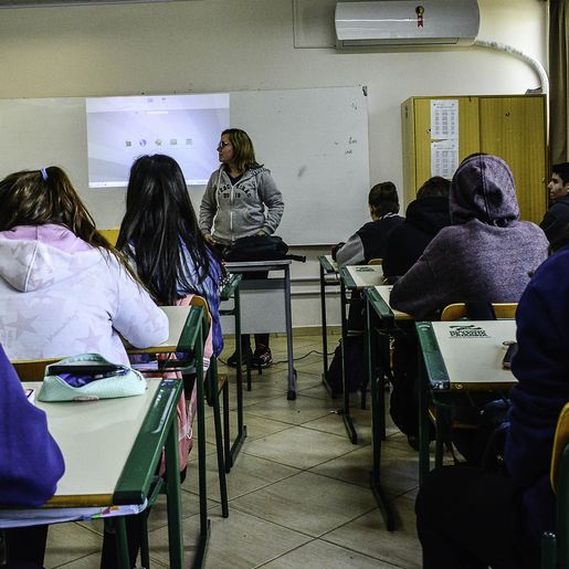 Comitê indica o retorno de 100% dos alunos às salas de aula de SC em 2022