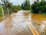 Ponte na ITG 070 em Itapiranga fica submersa e passagem é interrompida