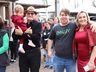Aniversário de Campo Erê é marcado com show e distribuição de bolo
