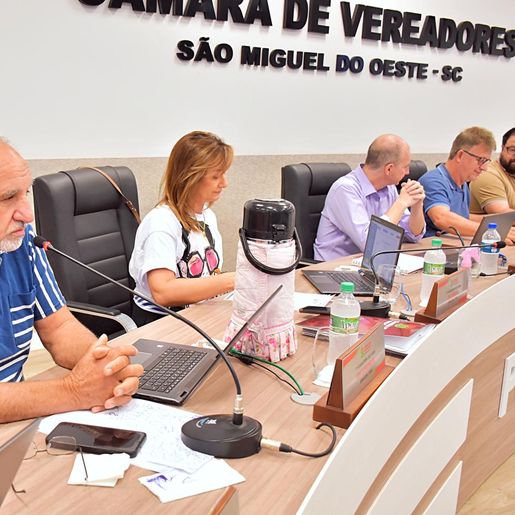 Câmara aprova exigência de exame toxicológico para cargos de confiança em SMO