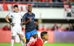 Grêmio vence o Estudiantes em La Plata pela Libertadores