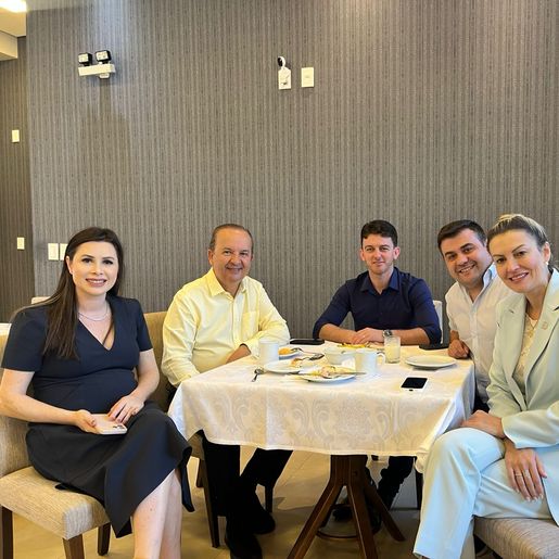 Prefeito de Mondaí participa do “Café com o Governador” e garante novos recursos