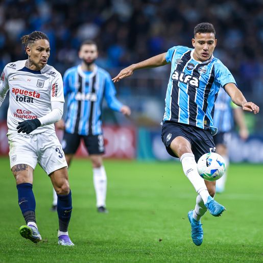 Grêmio apenas empata em casa e está fora da Sul-Americana 