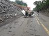 Motorista sai ileso de capotamento na BR-282 em Maravilha