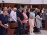 Mais de mil fiéis participam de missa em homenagem a São Miguel Arcanjo