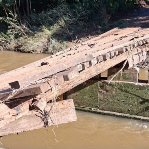 Ponte levada por cheia em Tunápolis será substituída por estrutura de concreto