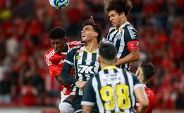 Inter e Santos empatam no Beira-Rio e seguem pressionados na luta contra o rebaixamento