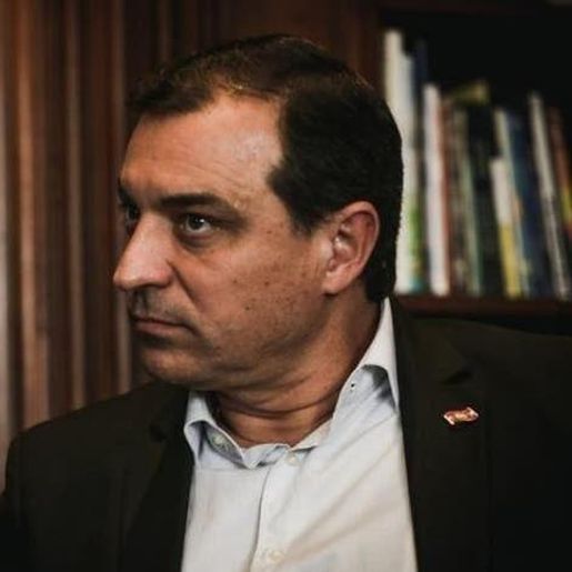 “Não encontrarão provas”, diz Moisés após buscas no caso dos respiradores
