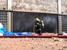 VÍDEO: Incêndio destrói materiais recicláveis da ACOMAR 