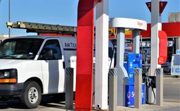 Autorização inédita em SC vai permitir posto de gasolina sem frentistas
