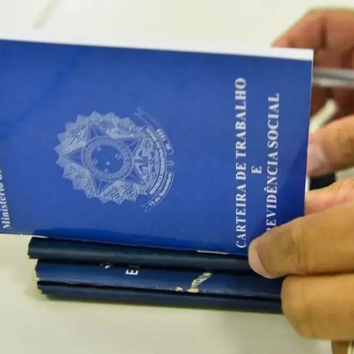 Entidades de SC manifestam preocupação com avanço da PEC que prevê fim da escala 6×1 