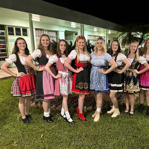 Confira as candidatas a rainha e princesas da 45ª Oktoberfest de Itapiranga