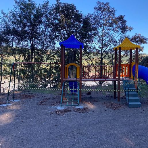 Prefeitura de Itapiranga instala parque infantil e academia ao ar livre