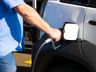 VÍDEO: Preço da gasolina diminui em média R$ 0,50 por litro nos postos de SMOeste