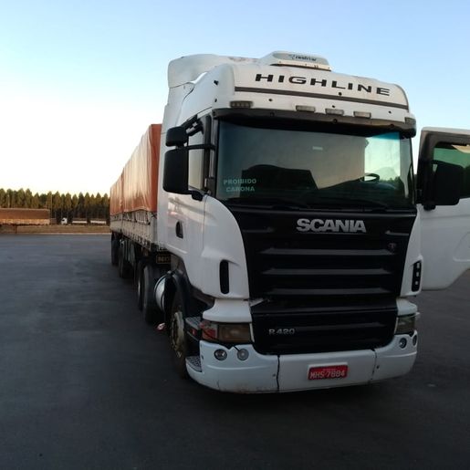 Carreta furtada em São Miguel do Oeste é recuperada pela PRF