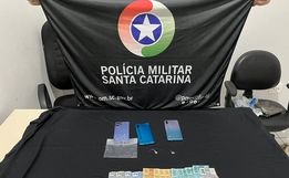 PM desarticula ponto de drogas e prende homem no interior de SMO