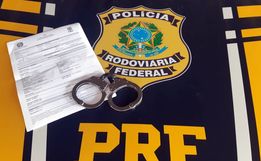 Homem é chamado para dirigir carro de motorista embriagado e acaba preso na BR 282