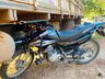 Jovem sofre ferimentos em colisão lateral de moto e caminhão