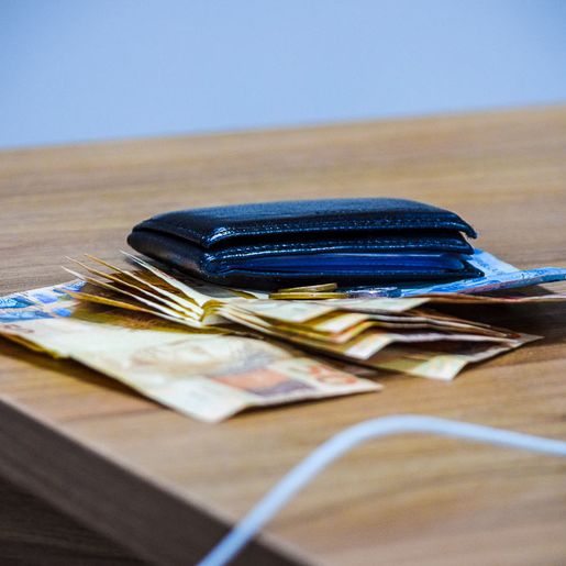 Tem ‘dinheiro esquecido’ em banco? Veja como consultar a partir desta terça-feira