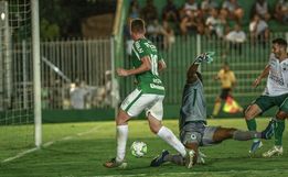 Chapecoense encerra jejum em 2020, bate o Boavista e avança na Copa do Brasil