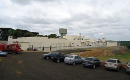 Homem é morto por detentos em presídio de SC por ter estuprado esposa