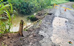 Chuva causa estragos e ponte é interditada no interior de Itapiranga