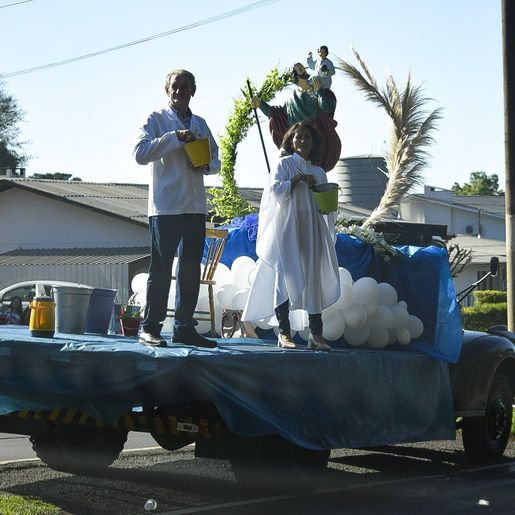 Festa do Colono e Motorista é celebrada com benção de veículos 