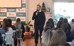 Professores receberam informações de segurança nas escolas em Parada Pedagógica 