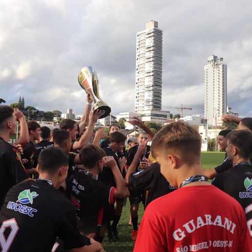 SUB-18 do Guarani é tricampeão regional em São Miguel do Oeste