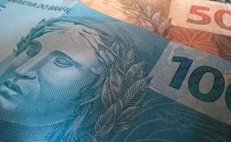 Governo anuncia antecipação do 13º salário para aposentados 