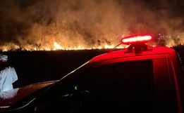 Incêndio atinge vegetação entre Vitorino e São Lourenço do Oeste
