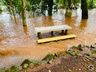 Ponte na ITG 070 em Itapiranga fica submersa e passagem é interrompida