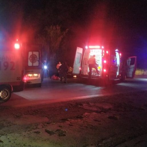 Saída de pista seguida de capotamento deixa motorista ferido na BR 163