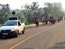 Cavalgada com a chama crioula marca o Dia do Gaúcho, em Iporã do Oeste