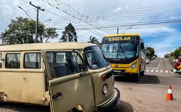 Colisão entre Ônibus e Kombi deixa homem ferido em SMO; vídeo
