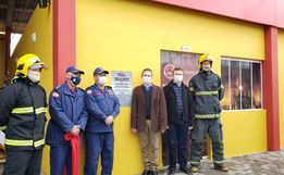 Com presença restrita para convidados especiais, Corpo de Bombeiros de Mondaí é inaugurado