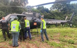 Homem é socorrido pelo helicóptero do SAER/ Fron após sofrer queda em chiqueiro, em Saudades