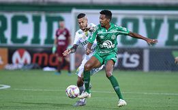 Vídeo: Chape volta a vencer e amplia sua vantagem na liderança 