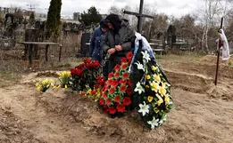 Putin condecora divisão militar acusada pelo massacre em Bucha