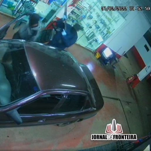Veículo brasileiro é usado em assalto a posto de combustíveis na Argentina 