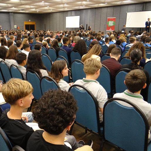 Vereadores mirins participaram do 12º encontro estadual em Florianópolis