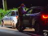 Condutor de caminhão de leite é preso por embriaguez na SC-163