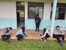 Escola de Itapiranga transforma árvores caídas em peças artesanais 