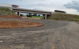 VÍDEO: obras no trecho da BR 163 em São José do Cedro estão paradas