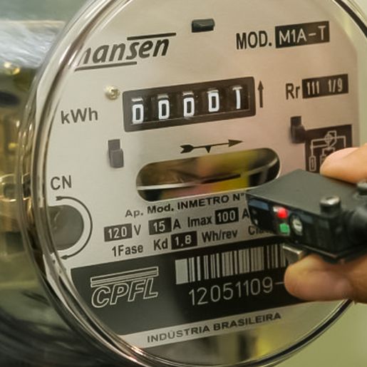 Celesc encontra fraude em medidor de energia em bairro de Maravilha