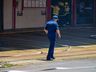 Bombeiros trabalham no rescaldo do incêndio no Super Vipi Center