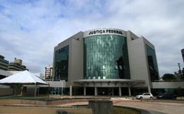 Servidor da Justiça Federal de SC é suspeito de desviar valores usando senhas de juízes