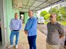 Município de SMO entrega van para APAE e fortalece apoio à instituição