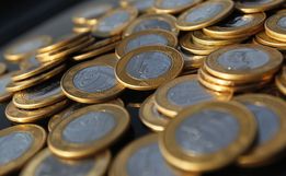 Poupança perde R$ 10 bilhões e tem segundo maior volume de saques para agosto
